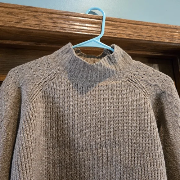 Wild Fable, Women's, Size XL, Cropped Sweater, Perfect Shape. Never Worn - Picture 2 of 10